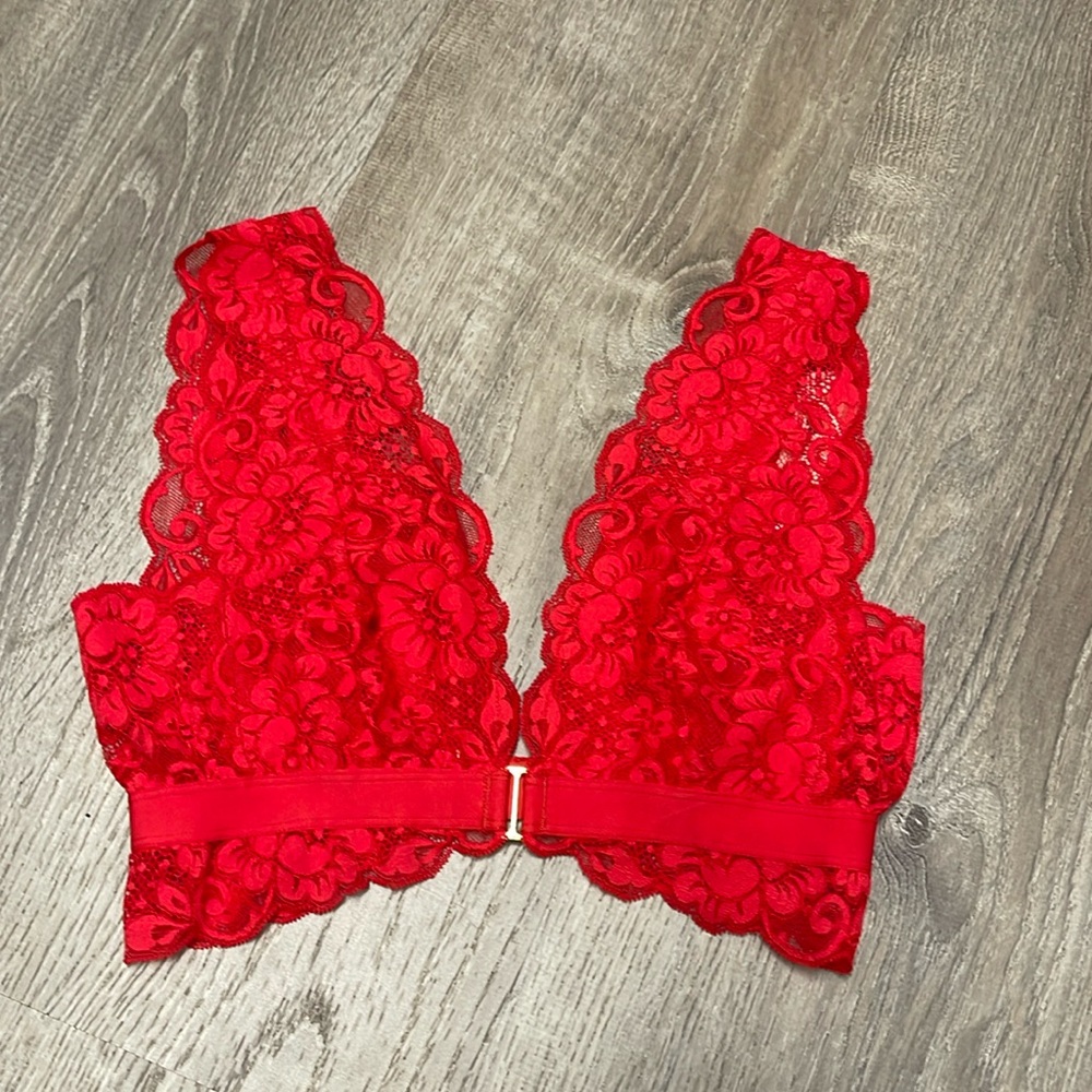 NWT Free People We Are Hah Got Ur Back Bra Size S in Siren Red Lace Adjustable